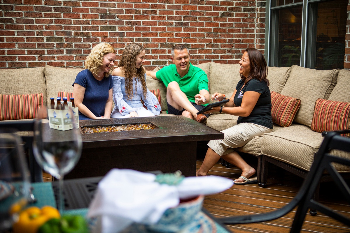 landscaping customer with salesperson