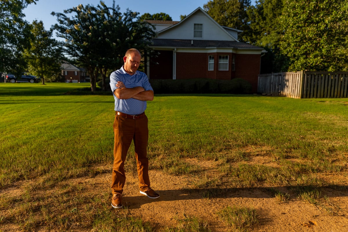 lawn care customer unhappy bad lawn 2